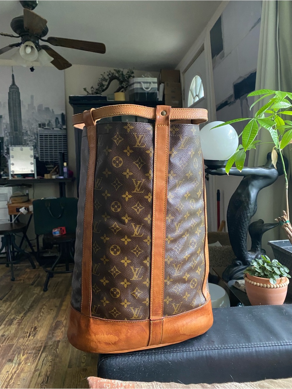 Louis Vuitton Monogram Canvas Bucket Tote in Brown and Tan/ Authentic W/COA